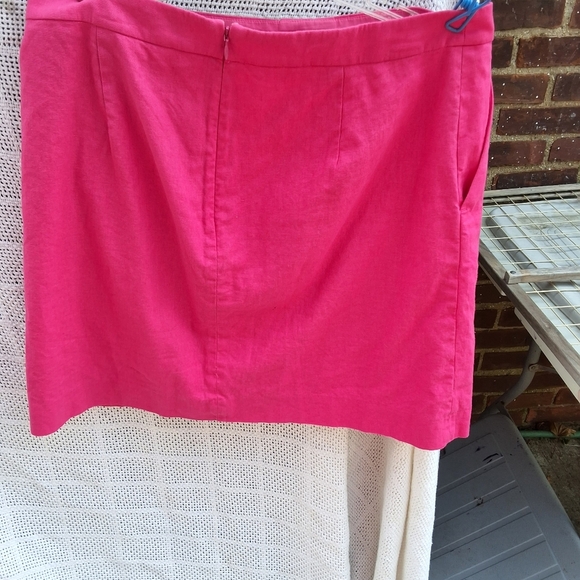 J. Crew Linen hot pink Blend. Button down skirt 10- 12 - Picture 10 of 14